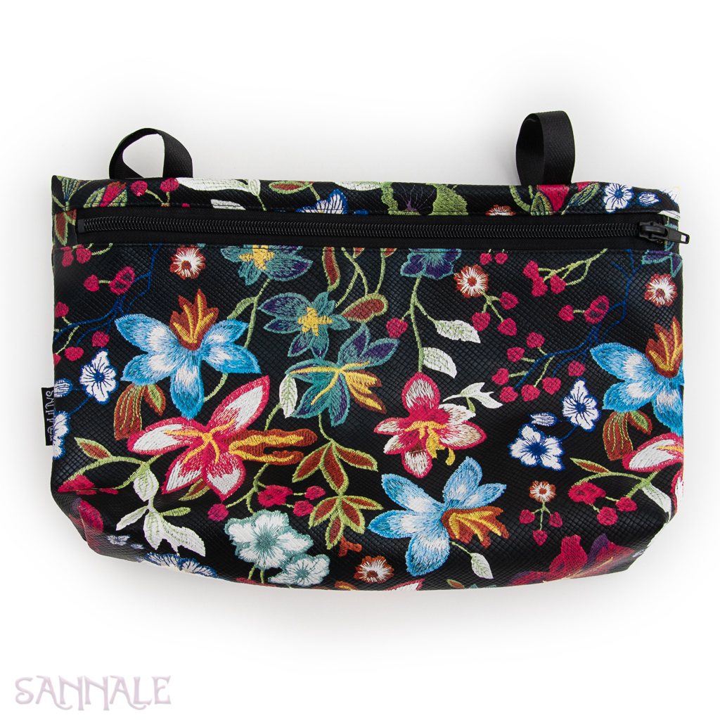 Bag with raincoat flowery