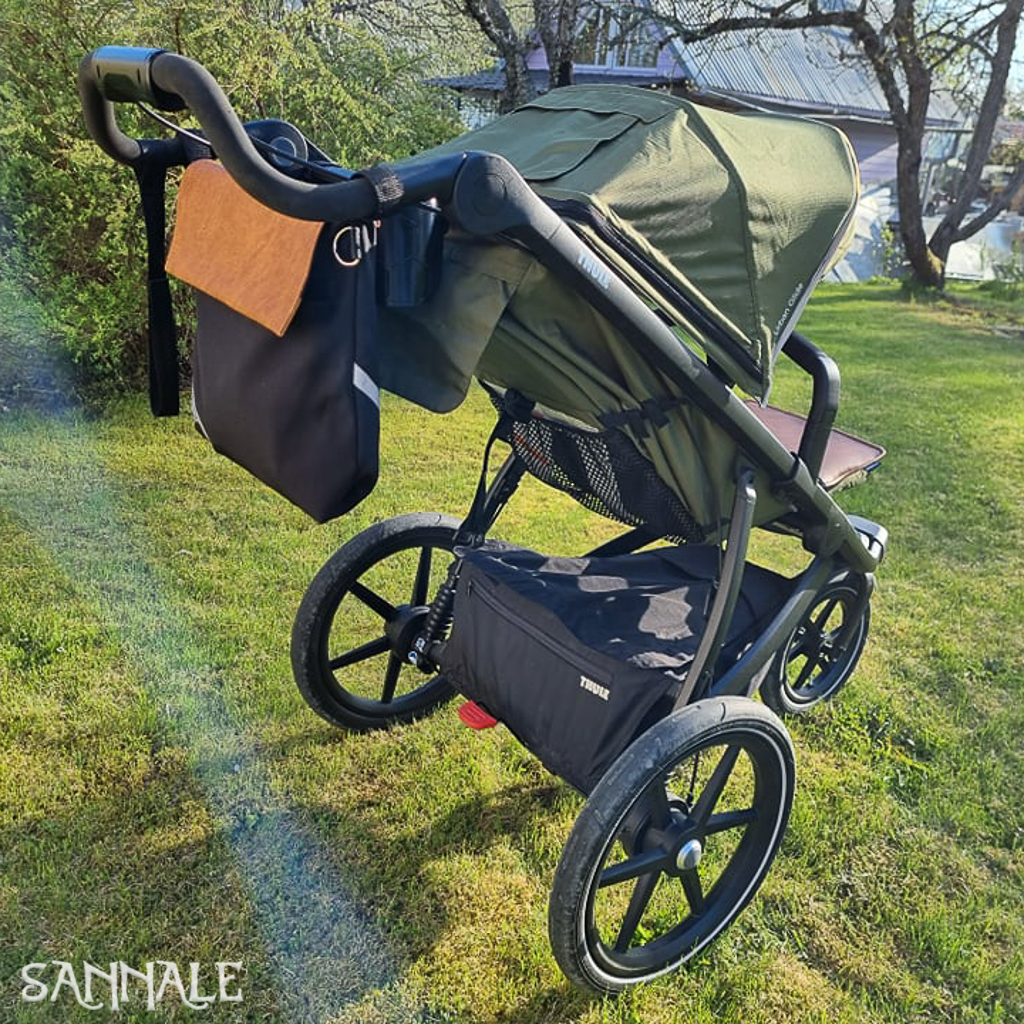 Carrycot for Sanna, designed for use with the Thule Urban Glide 2 stroller Carrycot for Sanna, designed for use with the Thule Urban Glide 2 stroller