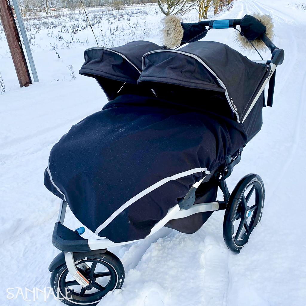 Sannale jalakate loodud kasutamiseks koos Thule Double käruga