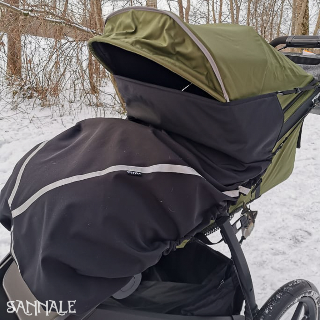 Sannale jalakate koos Thule Urban Glide 2 käruga. Pikk mudel.