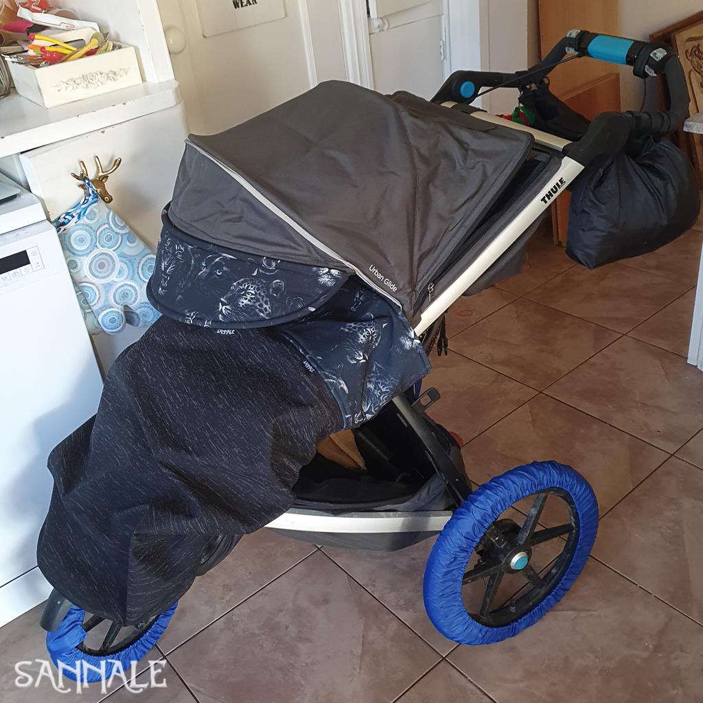 Sannale kaarvarju pikendus, loodud kasutamiseks koos Thule Urban Glide 2 jalutuskäruga