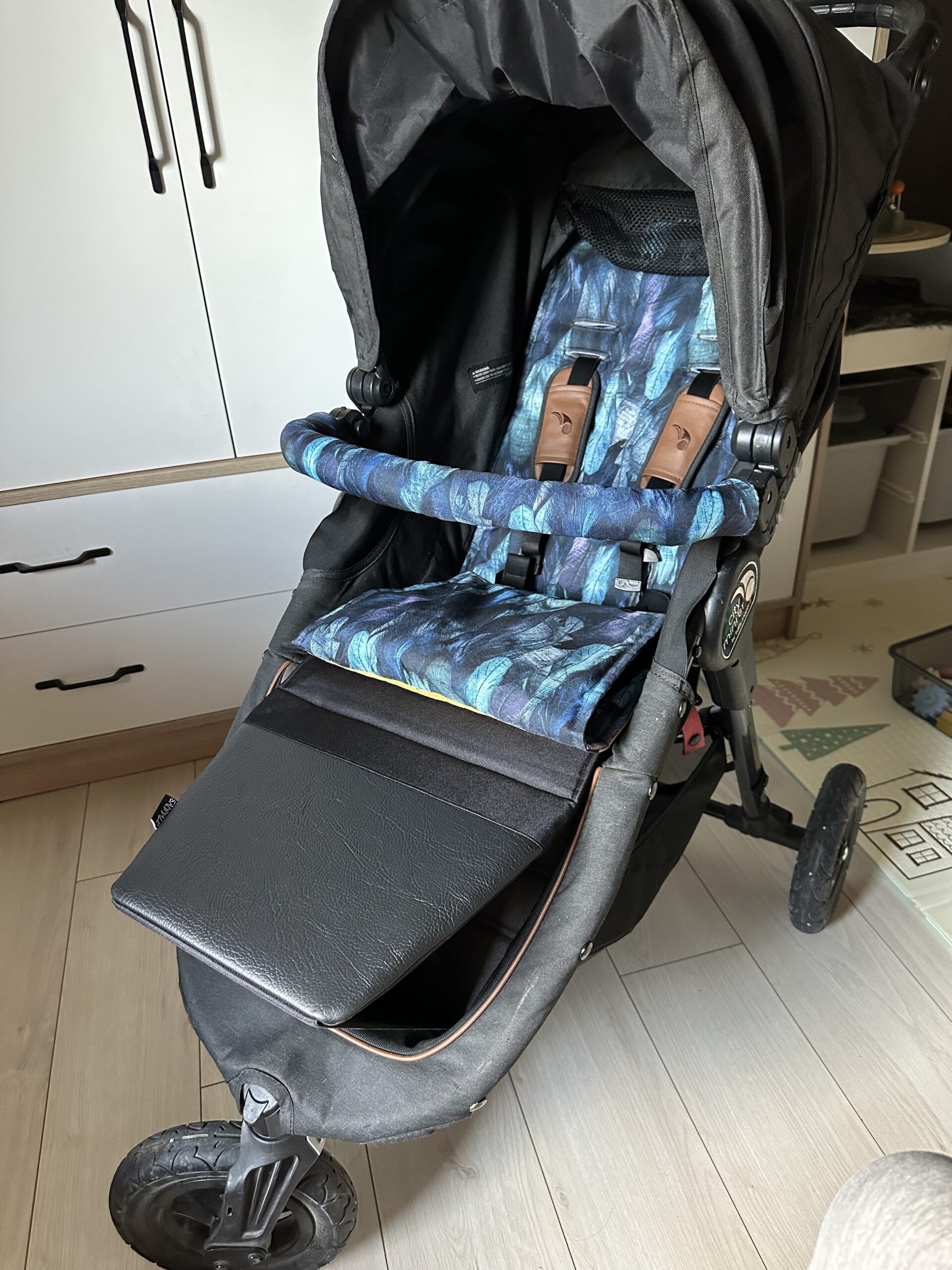 Sannale jalatugi Baby Jogger City Mini GT kärule