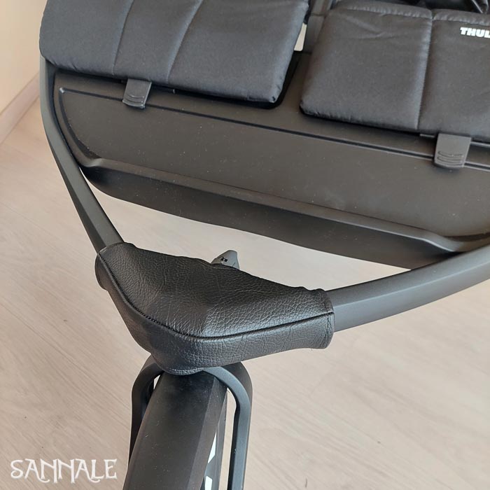 Trolley cover designed to be used with Thule Urban Glide 3 Double trolley-3