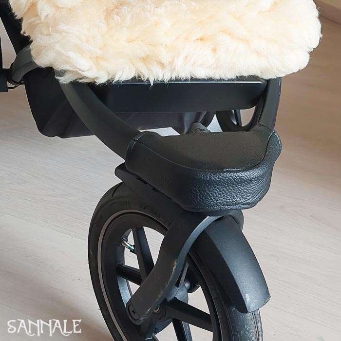 Trolley cover designed to be used with thule urban glide 2 trolley-15 Trolley cover designed for use with the Thule Urban Glide 2 trolley.