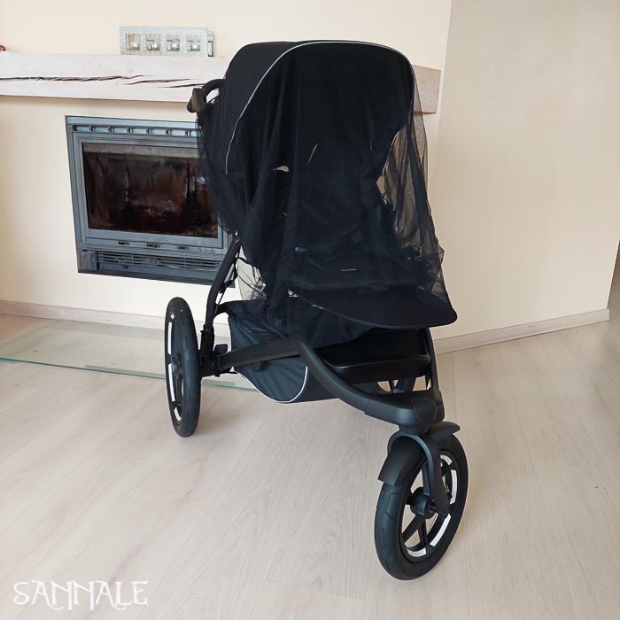 Sannale putukavõrk loodud kasutamiseks koos Thule Urban Glide 3 käruga